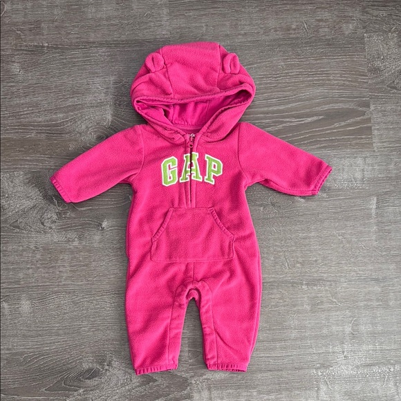 GAP Pink Baby Hooded Onesie 0-3 Months - Picture 1 of 6